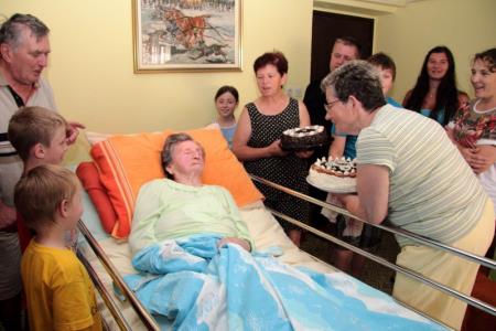 Praznovali so tudi njeni domači